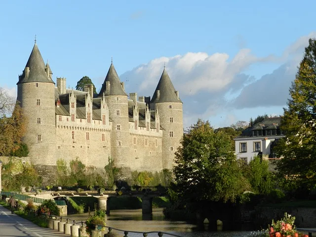 10 châteaux à visiter avec les enfants autour de Rennes