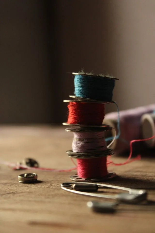 Travaux d'aiguilles : un atelier de broderie en famille au Frac Bretagne